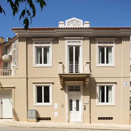 Vila Julieta Guesthouse Коимбра Экстерьер фото