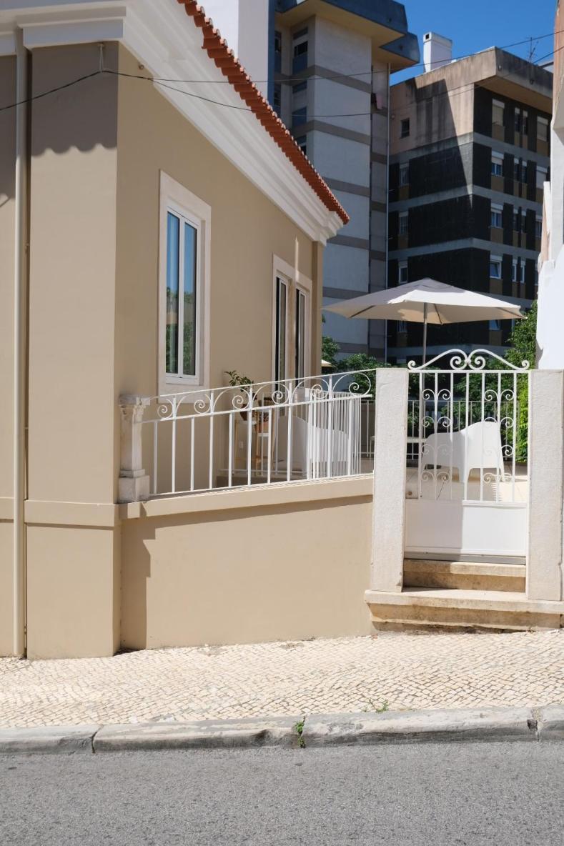 Vila Julieta Guesthouse Коимбра Экстерьер фото